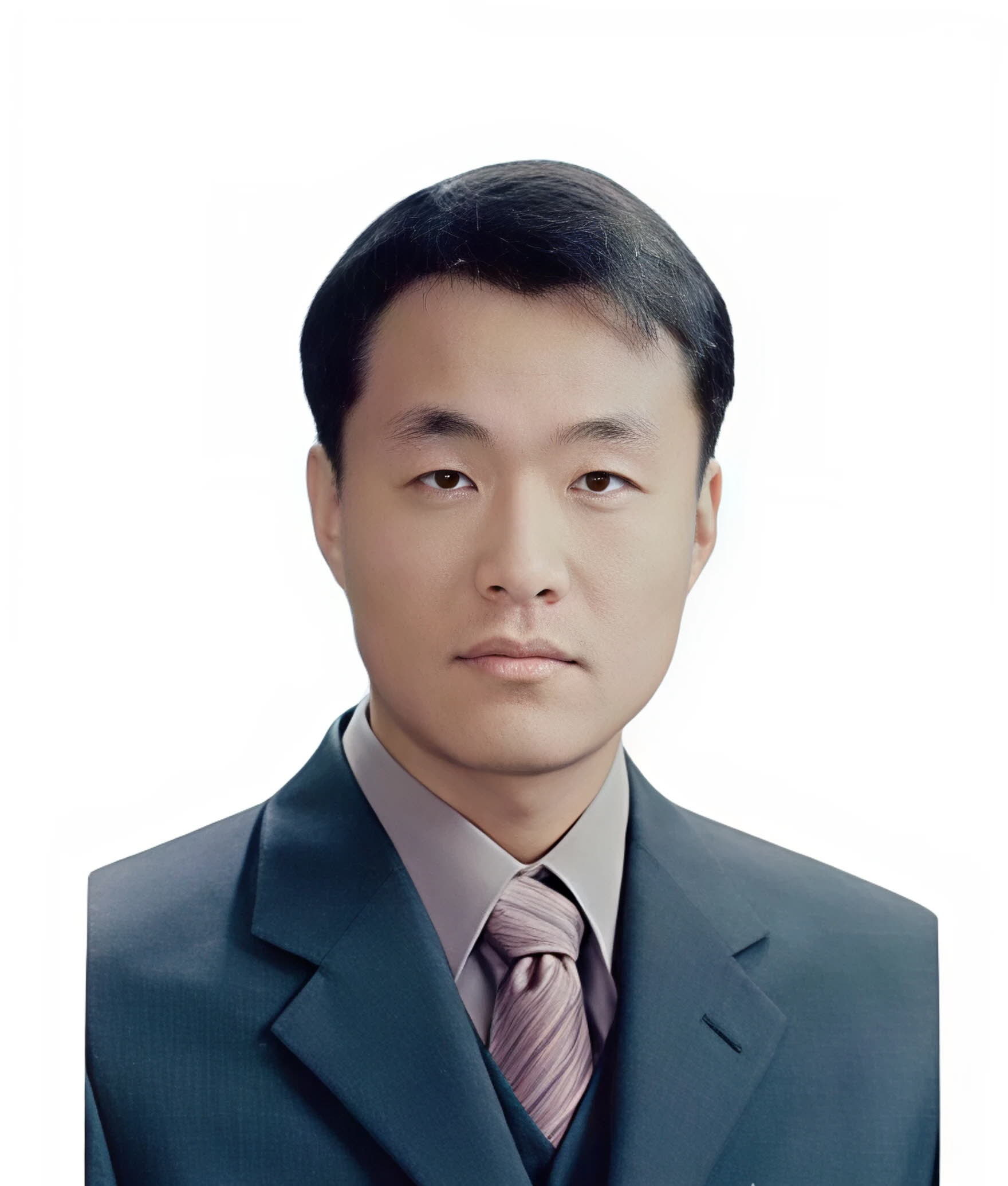 총무 김대윤L.