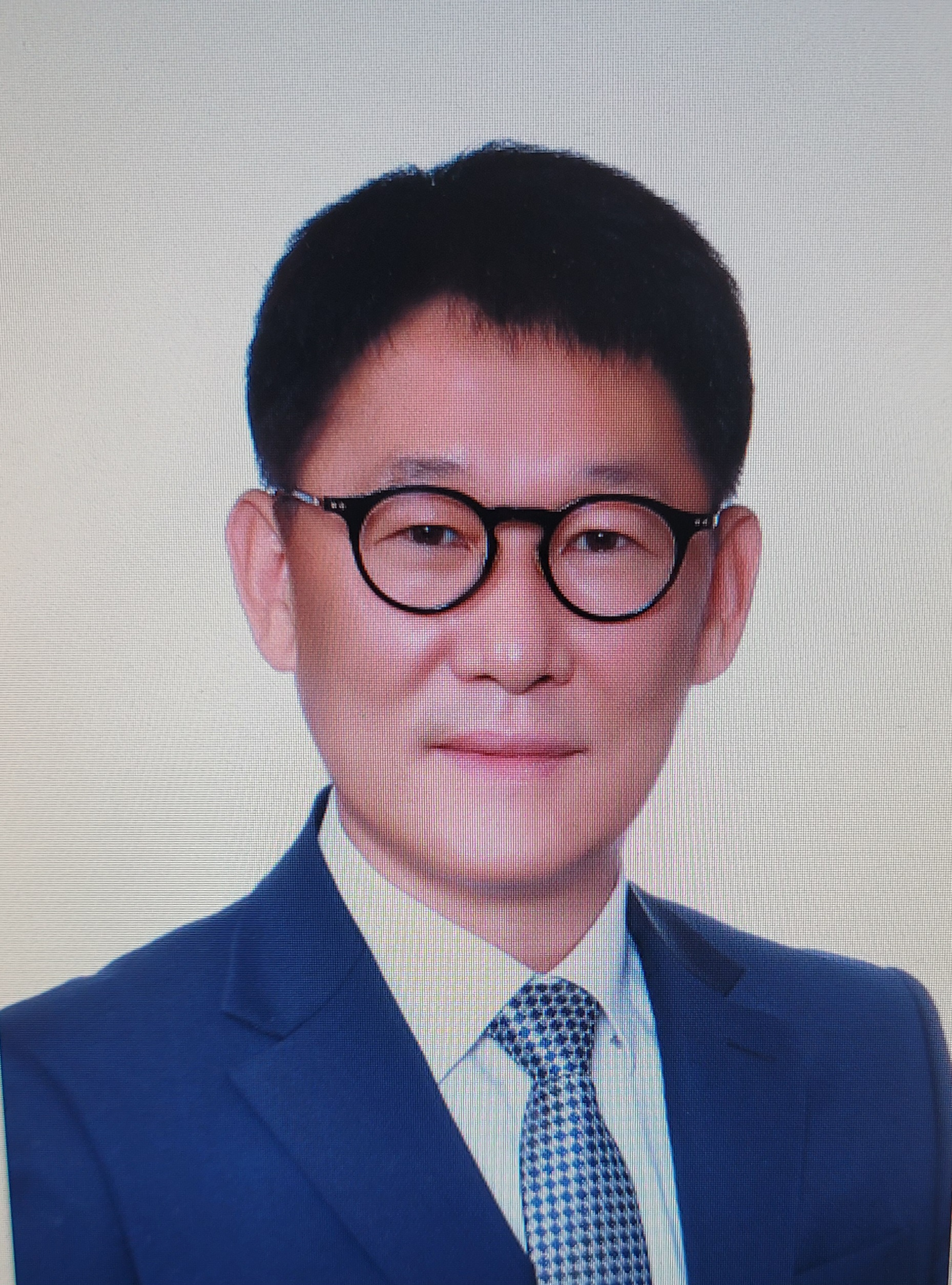 총무 김귀준L.
