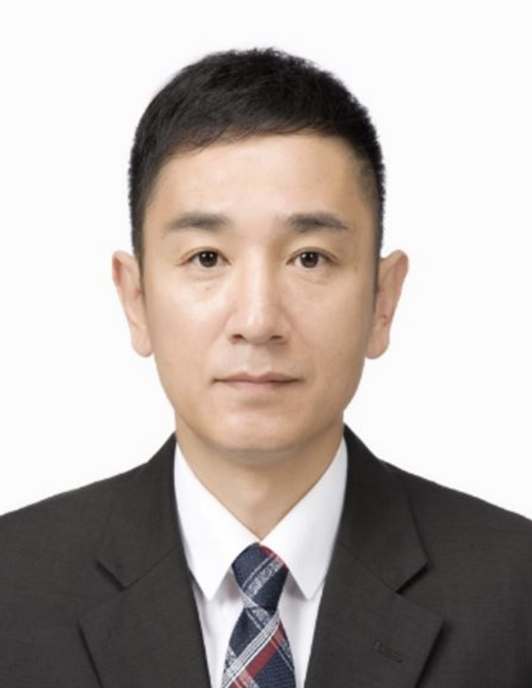 총무 김주현L.