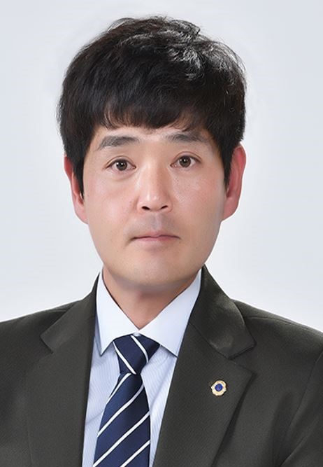 총무 이석기L.