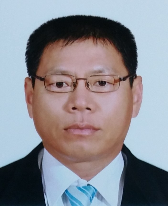 회장 홍우열L.