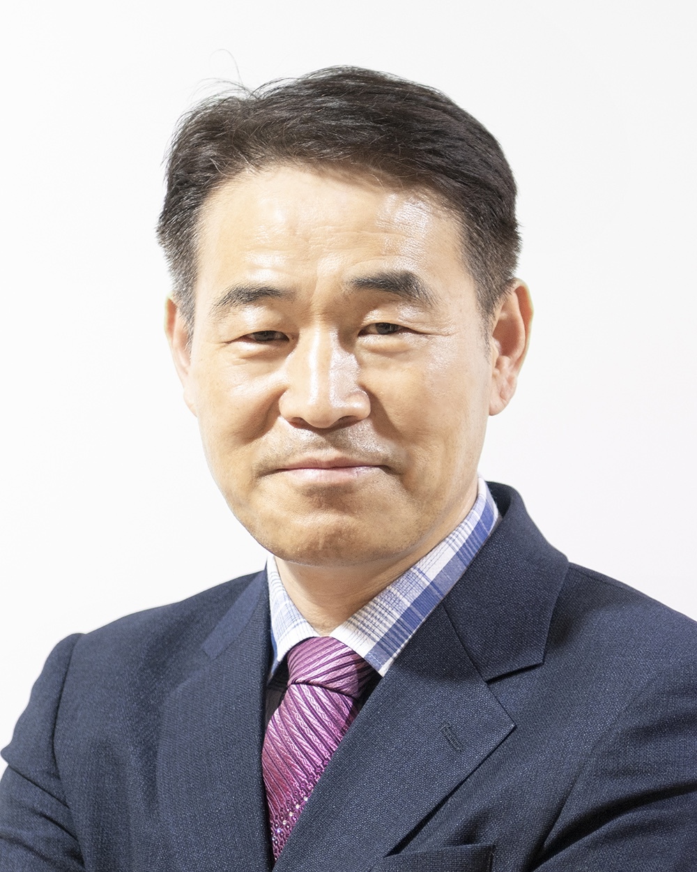 회장 김기운L.
