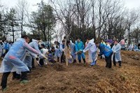 “신입회원의 날” 기념 나무심기 봉사 